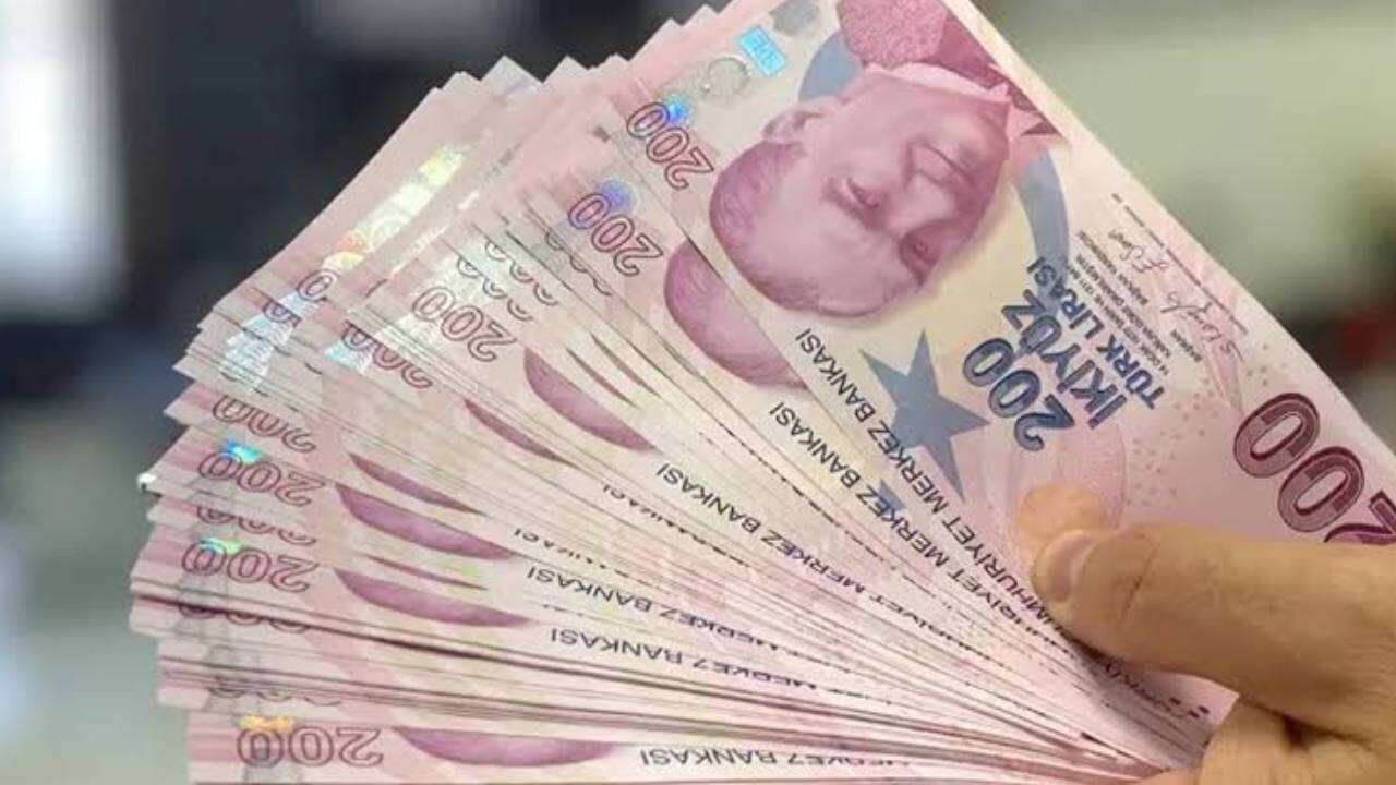 SSK ve Bağ-Kurlulara zam müjdesi: Hesaplara anında 30 bin TL nakit ödeme yapılacak, son tarih belli oldu! 5